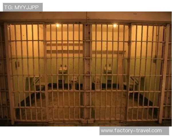 监狱中的足球传奇人物盘点及他们的故事与成就